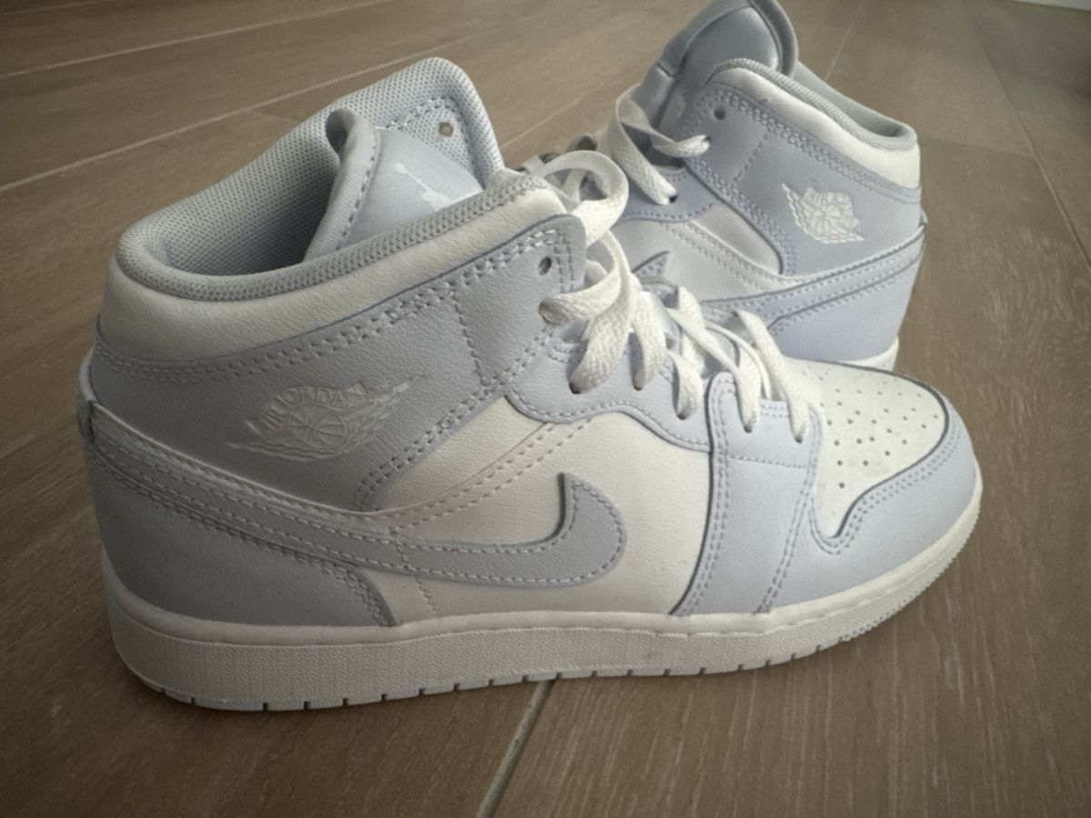 Jordan Scarpe da donna: Baskets Jordan 1 Mid lilas taille 39 – Nuovo (secondo la descrizione) da Begnins venduto da yve_7czq 2