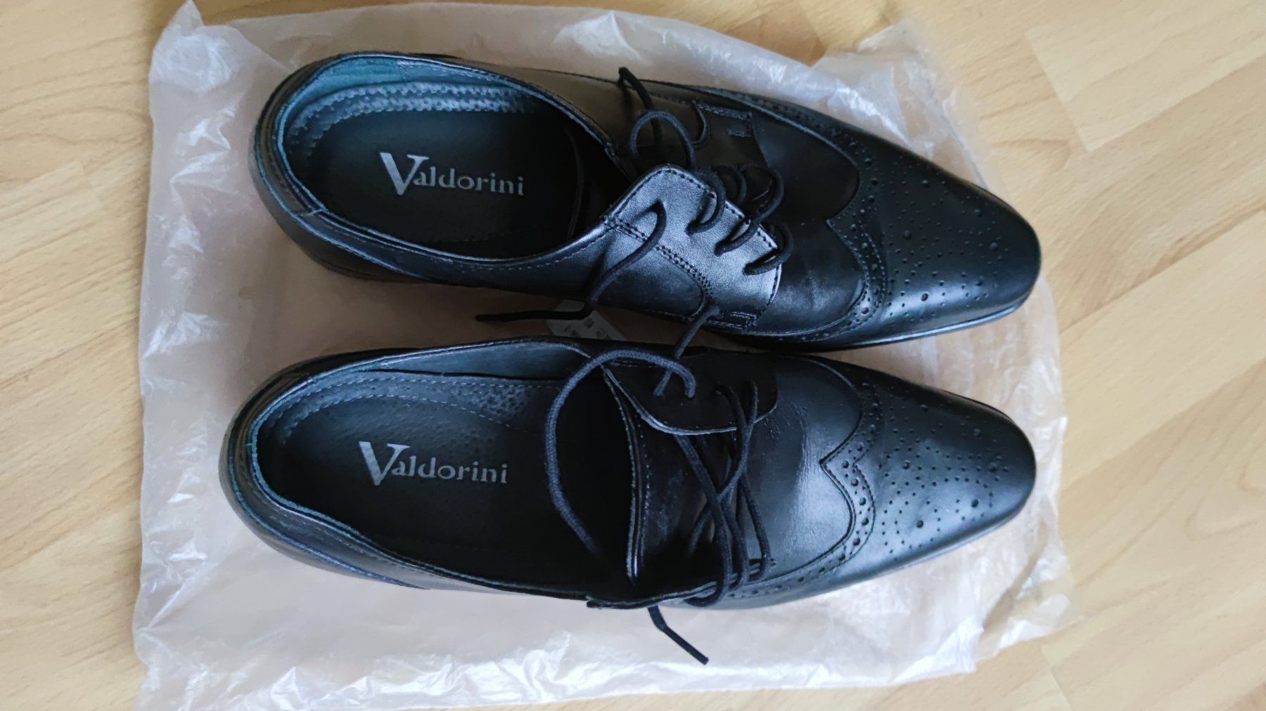 Scarpe da uomo: 45 Größe – Usato da Meggen venduto da Malecifent 5