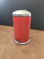 Tretmülleimer rot Edelstahl Ø 29 cm H 44 cm guter Zustand