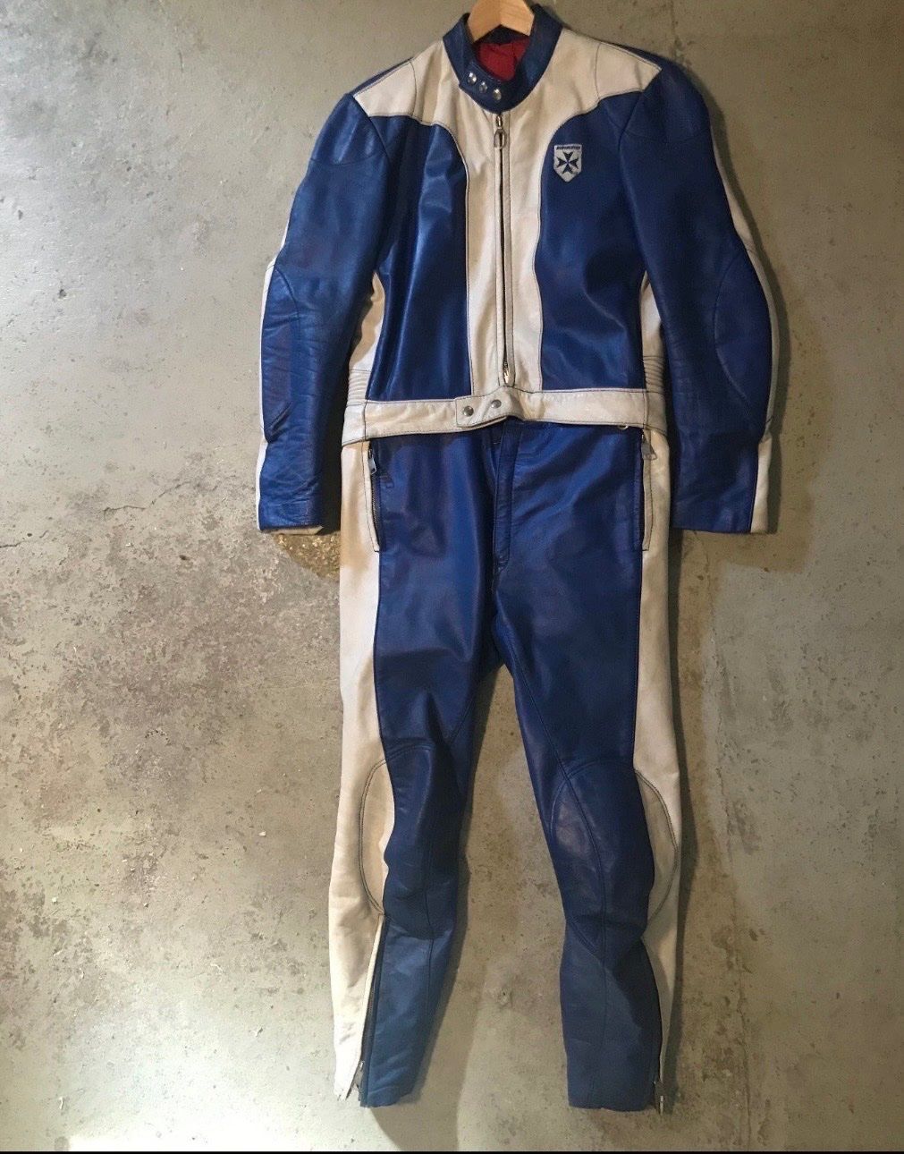 Completi: Geniale Harro Vintage Lederkombi – Usato da Reiden venduto da Client062