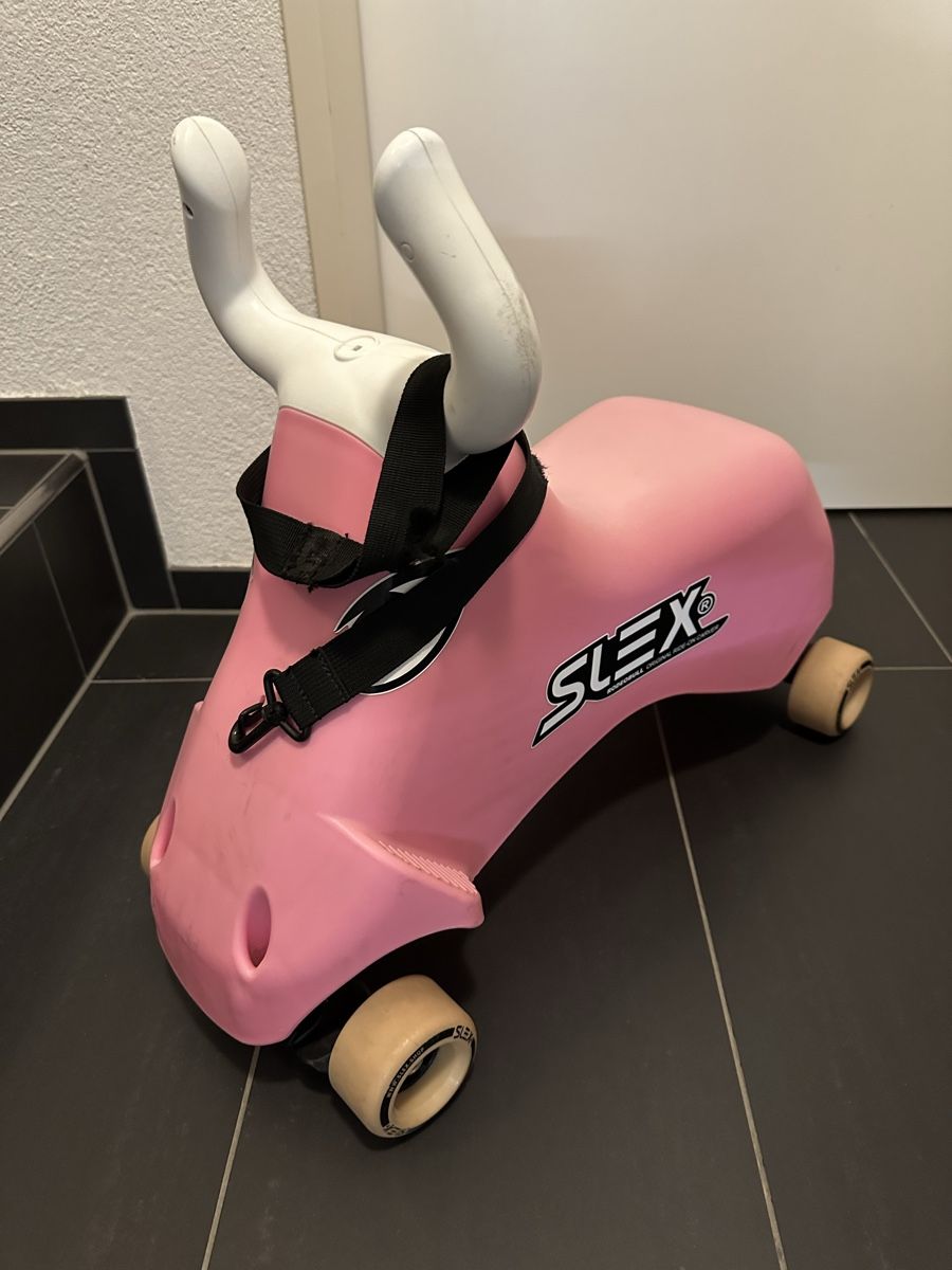 Véhicules pour enfants: Slex Rodeobull – D'occasion à Frauenfeld par Bimbo81