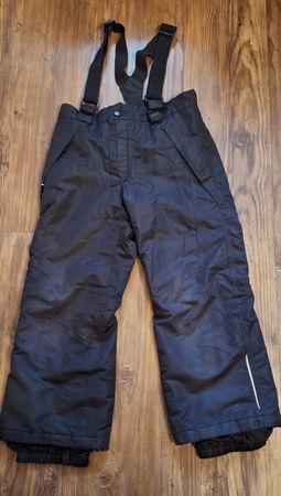 Warme, schwarze Schneehose, Grösse 110/116, für den Winter!