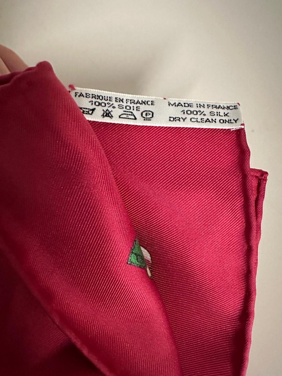 Hermès Foulard & Sciarpe: Hermès Seidentuch "Passementerie" – Nuovo (secondo la descrizione) da Binningen venduto da Yuliya15 5