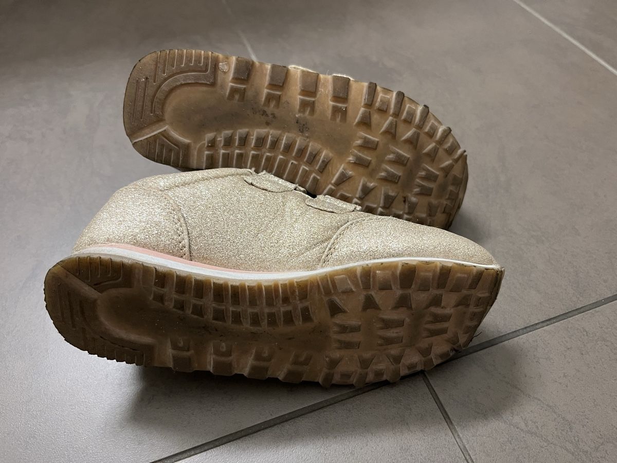 Scarpe per ragazze: Turnschuhe Kids glitzer Gold 29 – Usato da Zürich venduto da Gabi_78 3