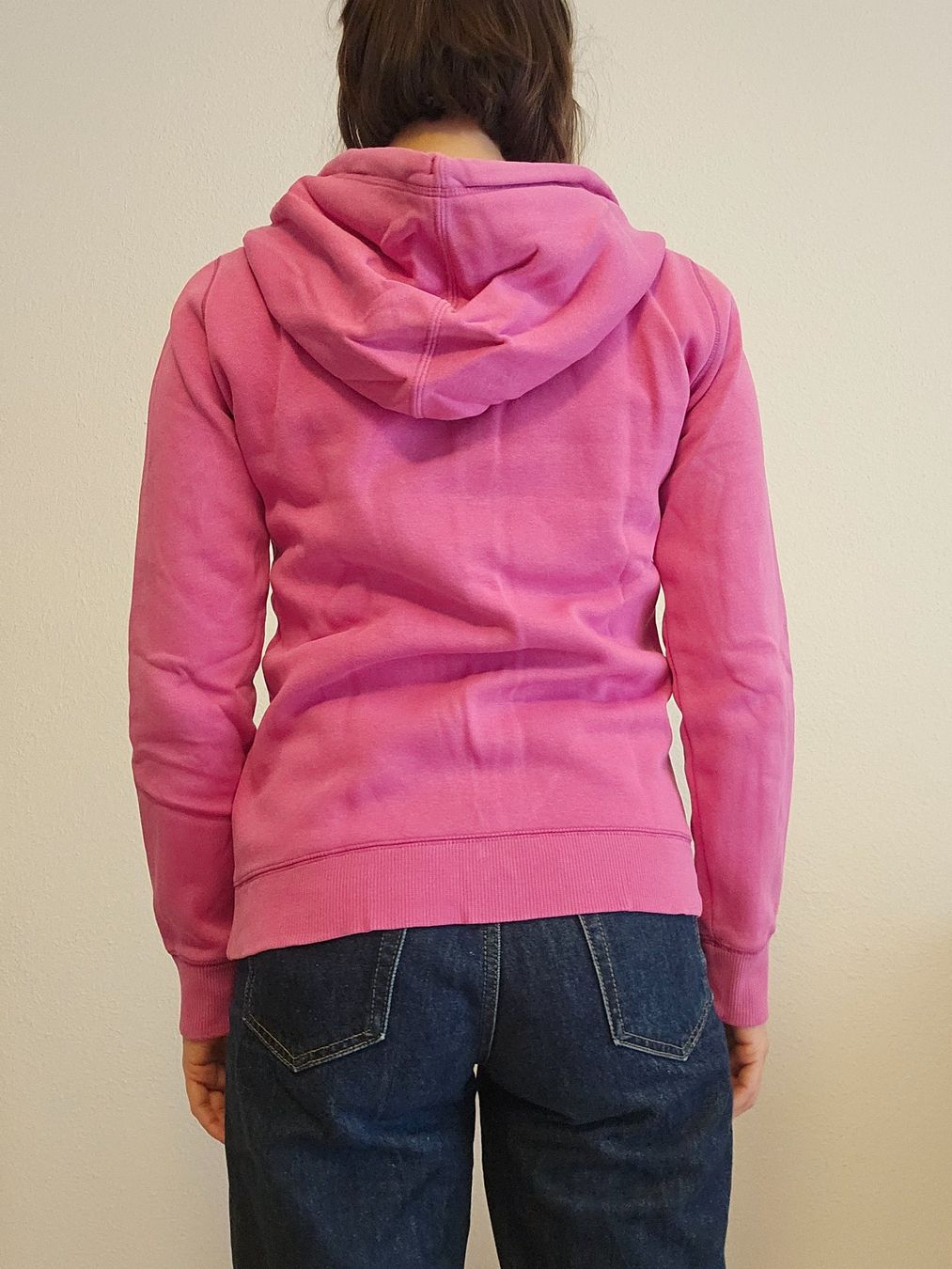 Under Armour Maglioni & Felpe: Under Armour Trainerjacke mit Kapuze, Grösse S – Usato da Zürich venduto da anna_r26m 1