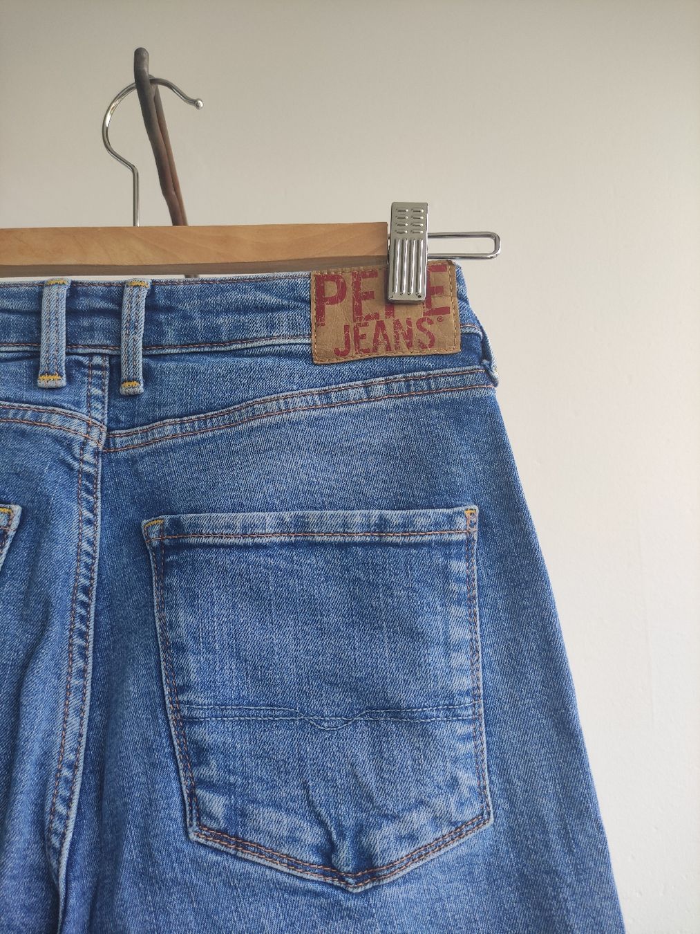 Pepe Jeans Jeans: Jeans Dion 7/8 Gr. 27  Pepe Jeans – Gebraucht aus Schliern b. Köniz von Pecannut 7