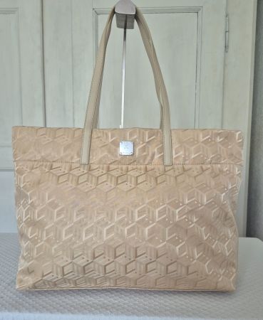 Neue MCM Shopper, mit Reißverschluss