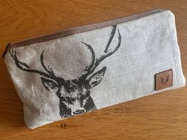 Handmade Täschchen Hirsch – Reissverschluss Taupe