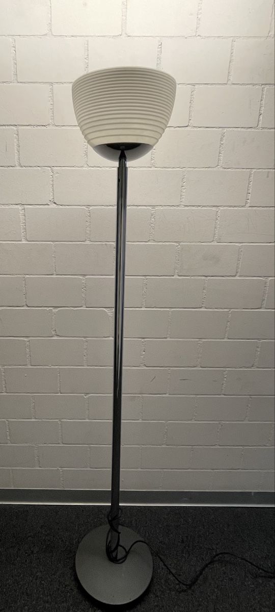 Lampen: Stehlampe Quarto von Ribag, Vintage Chrom – Gebraucht aus Bern von Delamer 6