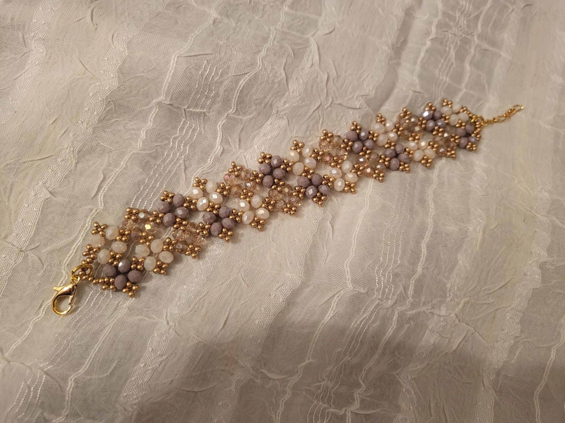 Bracciali & Braccialetti: Handgemachte armkette aus glasperlen – Nuovo (secondo la descrizione) da Dietikon venduto da Eleda