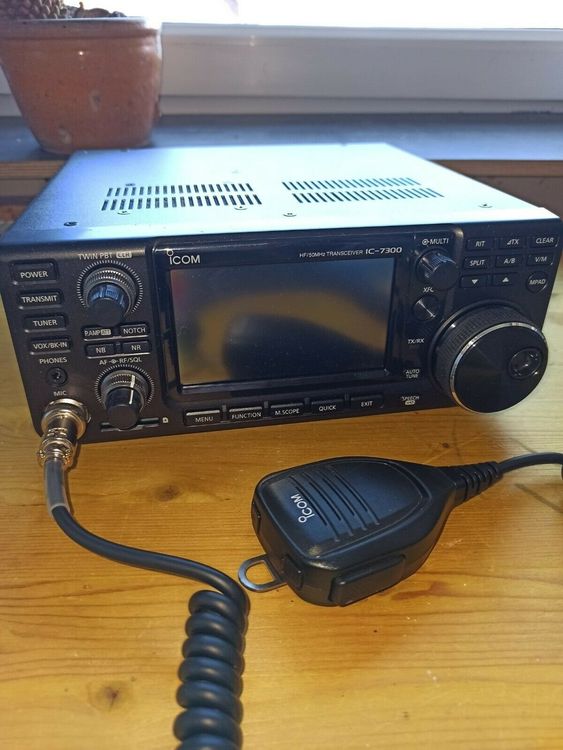 Icom IC-7300 SDR Amateurfunk (Gebraucht) in Dino für CHF 350 – nur ...