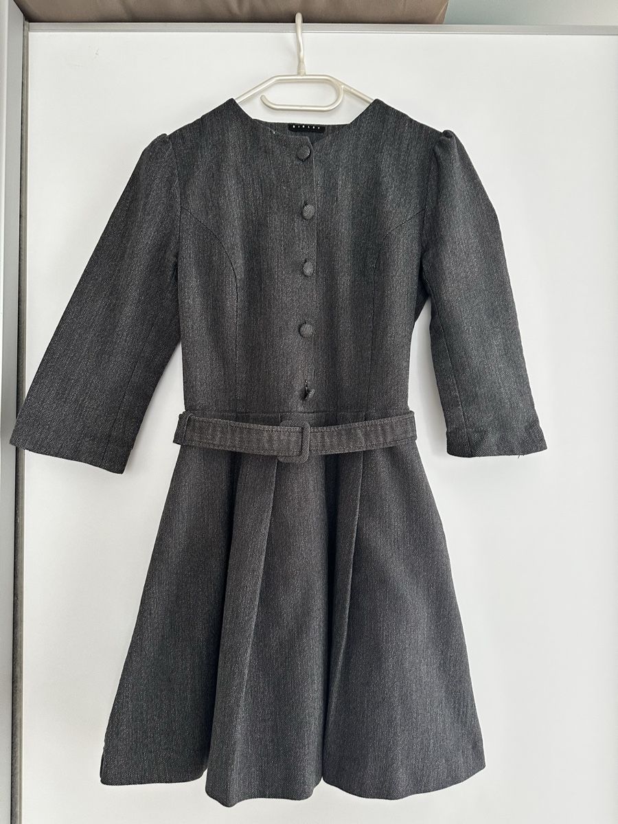 Vestiti: Robe grise XS – Usato da Wohlenschwil venduto da Raptor2310