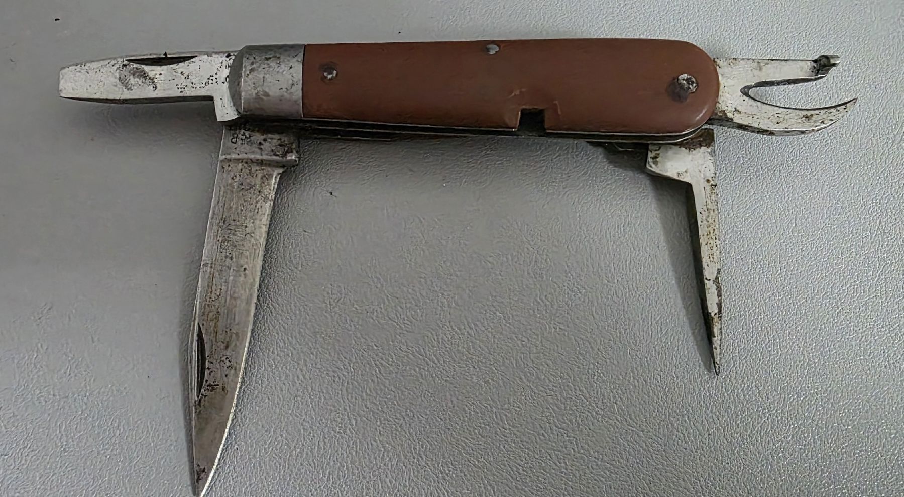 Schweizer Armee Coltelli tascabile: Wenger 1929 - 98 Jahre alte Messer – Usato da Niederuzwil venduto da 262305 2