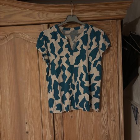 Damen T-Shirt kurzarm blau weiss gemustert Grösse M