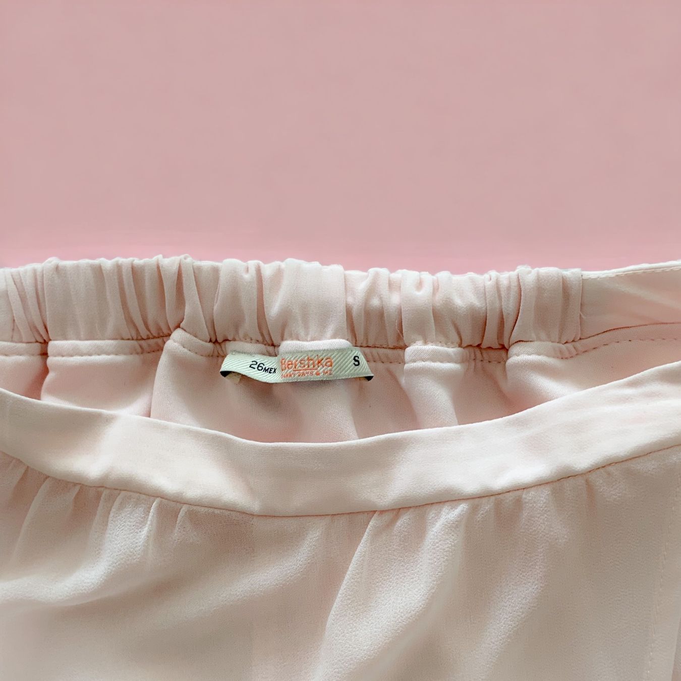 Bershka Gonne: Rock Bershka 10.- – Usato da unterentfelden venduto da leyla08 3