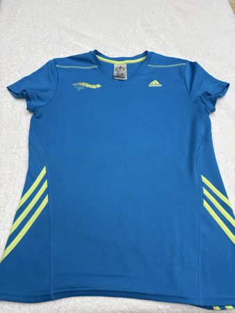 T-shirt Adidas femme, taille S, bleu turquoise, sport🏃‍♀️!
