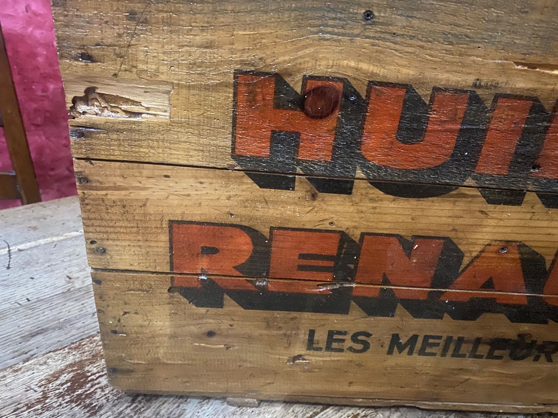 Casse di trasporto: Ancienne caisse huiles Renault bois restauree – Usato da Lajoux JU venduto da Briard0 1