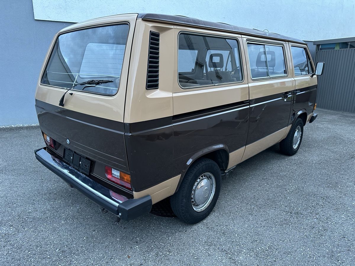 VW Autos: VW Bus T3 Caravelle GL 7 places – D'occasion à Bulle par hth2602 9