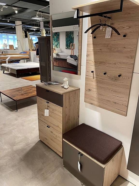 Porte manteau: Wittenbreder Multi-Color Una Garderobe – D'occasion à Volketswil par wirzwohnen