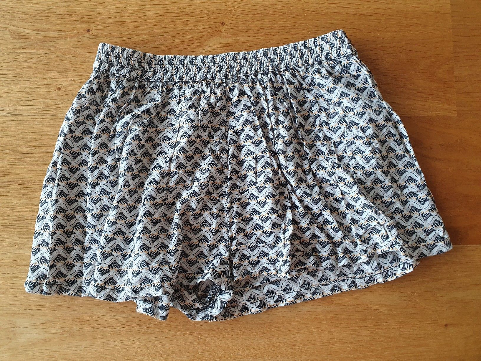 Pantalons: Short Gr. 140 – D'occasion à Villars-sur-Glâne par richardette