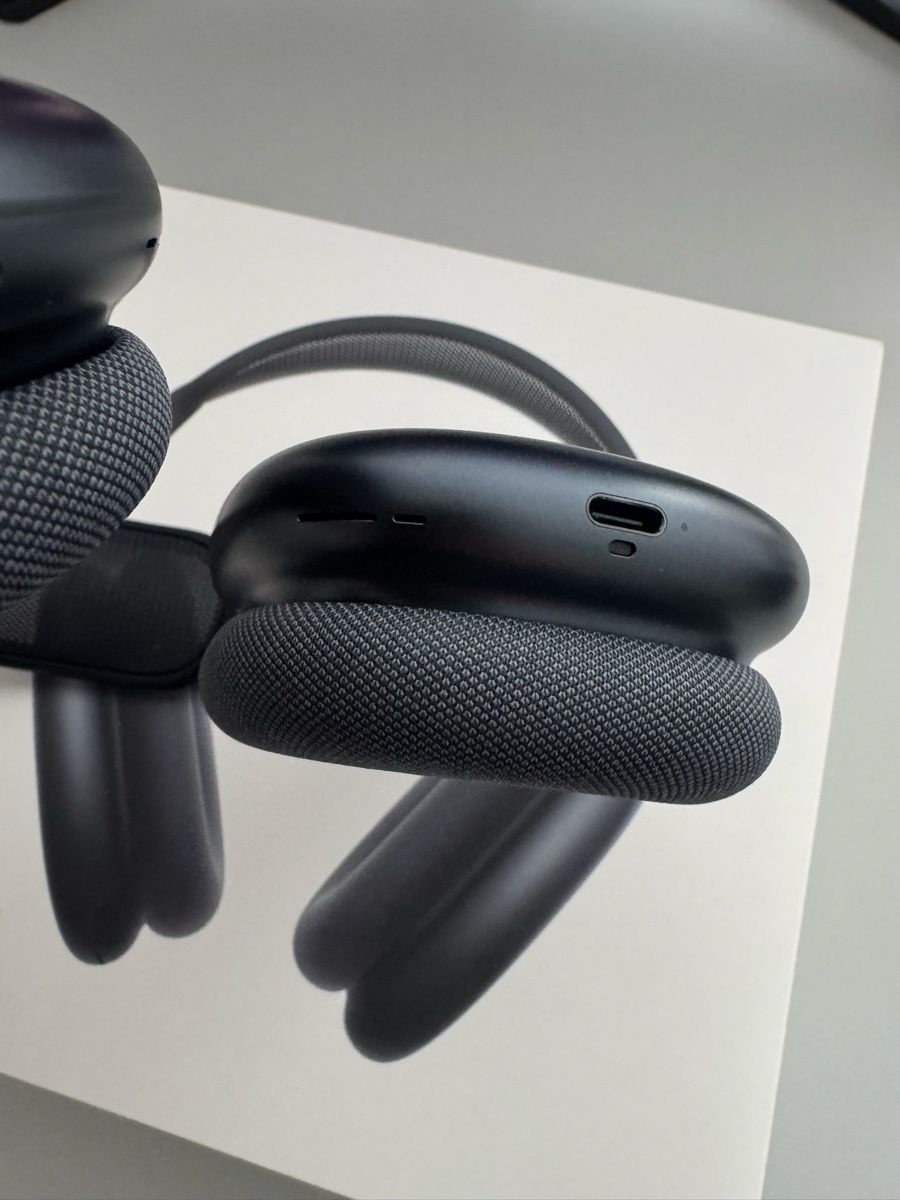 Apple Cuffie: AirPods Max 2gen Type-C – Usato da Zug venduto da xnie001 3