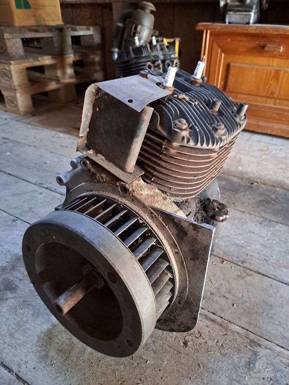 Motori: MAG 2055 Motoren – Usato da Ganterschwil venduto da Salis502 8