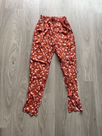 Leichte Sommerhose mit Blumenprint, Grösse 164