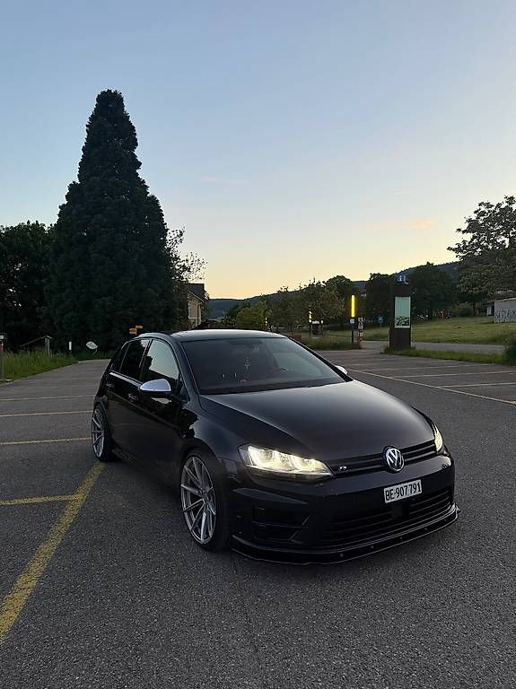 VW Automobili: Golf 7r 2.0TSI 4MOTION – Usato da Sonvilier venduto da dur_zd6j 1