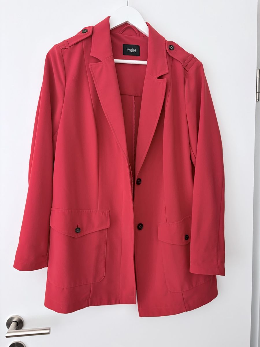 Giacche: Trendiger, roter Blazer von C&A, Gr. 42 – Usato da Schaffhausen venduto da sam_8jng