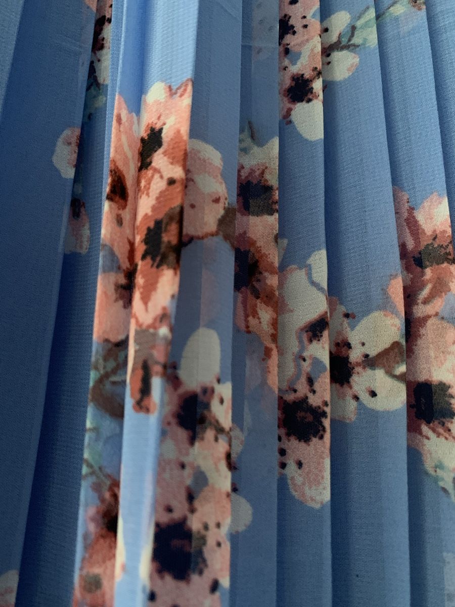 Vero Moda Gonne: Vero Moda Rock, Grösse S, hellblau mit Blumen🌸 – Usato da Wängi venduto da JALE04 2