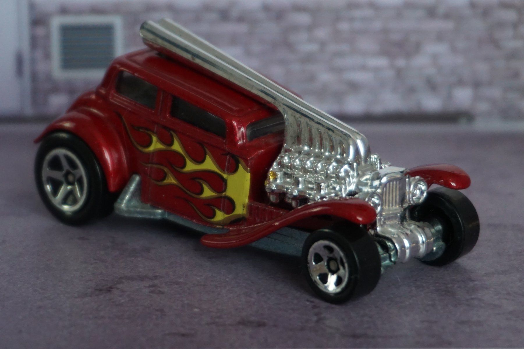 Hot Wheels Modellini d'auto: HotWheels Straight Pipes COOL !!!!!!!!!!!!!!!!!!!!!!! – Usato da Reiden venduto da Doppeldecker69