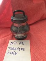 Tabatière en étain avec couvercle à filetage