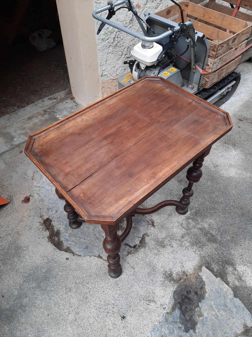 Tische: Table en bois – Gebraucht aus Vernamiège von PraDeNautz-laCave 1