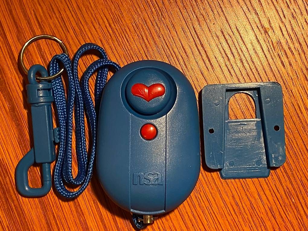 Systèmes d'alarme: Notrufsignal / Security Alarm – D'occasion à Egliswil par aquastar123 1