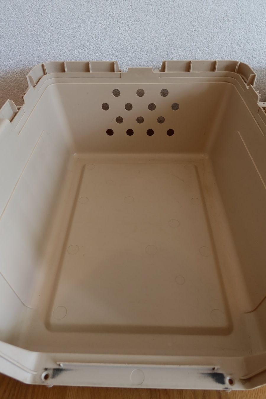 Gabbie, trasporto & Sicurezza: Petmate Deluxe Vari Kennel Medium – Usato da Kilchberg ZH venduto da and_y5q6 7