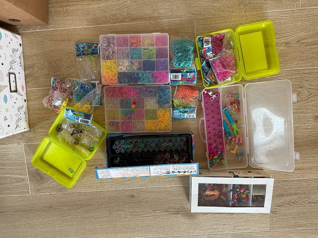 Kit bricolage: Original Rainbow Loom Set – Usato da Leissigen venduto da SKcool 1