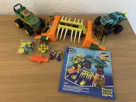 Mega Monster Trucks Mega-Wrex Knochen Crash Stuntbahn