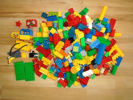 Lego DUPLO Konvolut - ca. 2,7kg / inkl. Platten