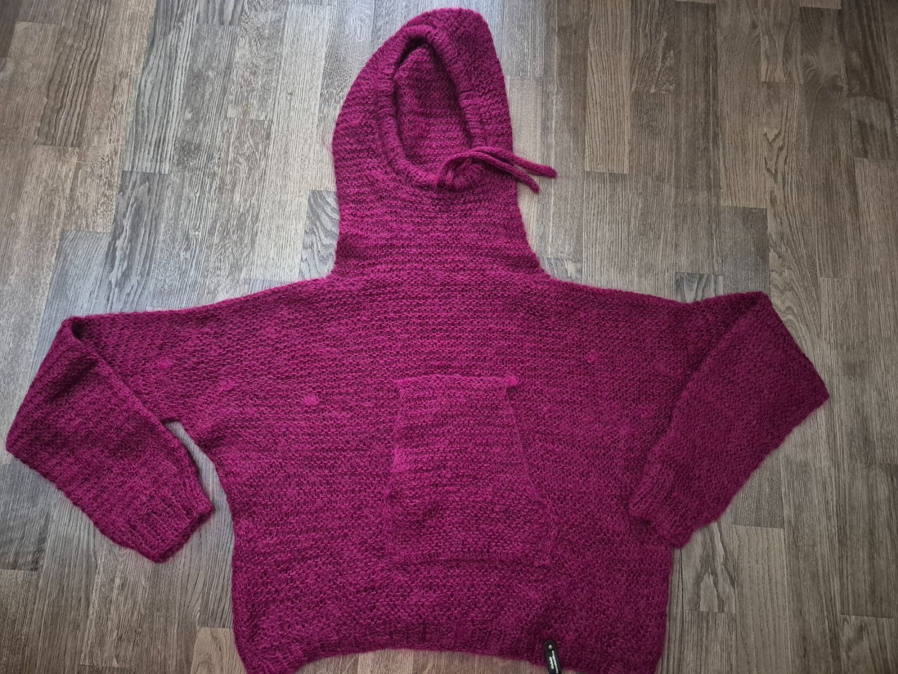 Pulls & Sweat-shirts: Handmade oversized mohair wool hoodie – Neuf (Voir description) à Zürich par monadiederich