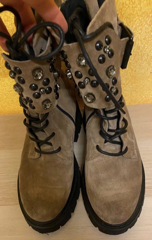 Scarpe da donna: Modische Boots 36,5 – Nuovo (secondo la descrizione) da Luzern venduto da CocoLoco82 1
