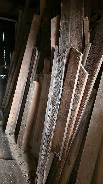 Articoli in legno: alte Holzläden/Altholz – Usato da Rüdtligen venduto da nis_c6tl 2
