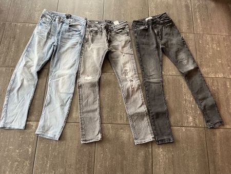 Lot de 3 Jeans pour garçons, bon état, gr. 170 cm/S/29x32