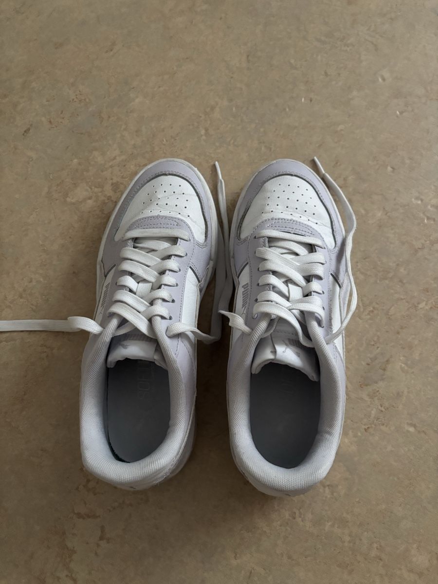 Puma Scarpe da donna: Puma Sneakers Gr. 40 – Usato da Ennenda venduto da cal_pn6x 1