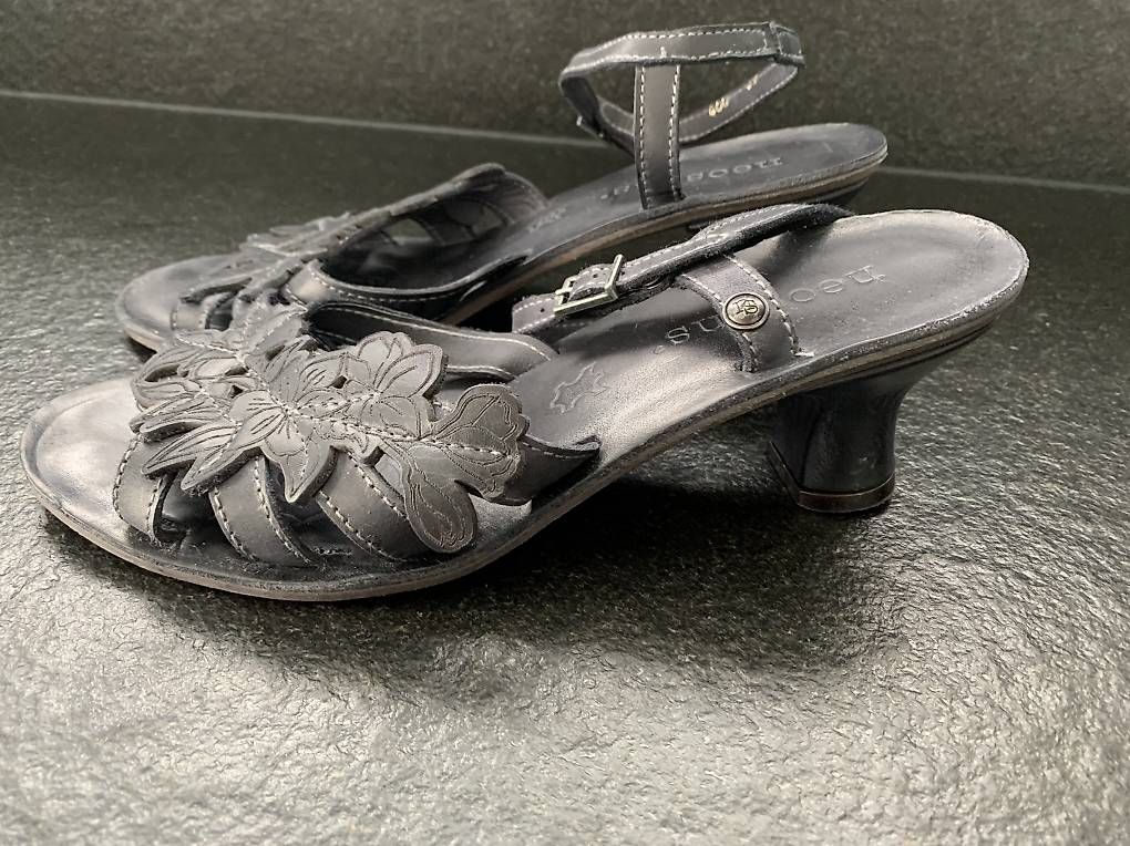 Damenschuhe: Damensandalen - Marke Neosens - Gr. 39 – Gebraucht aus Scheuren von tan_w6cx