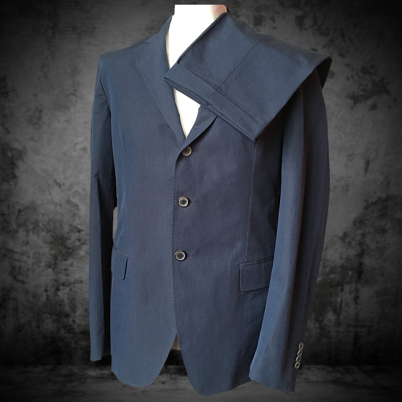 Massimo Dutti Anzüge, Sport- & Funktionsanzüge: Set Massimo Dutti Blue Deep Men 50 – Gebraucht aus Genève von ang_7j7j