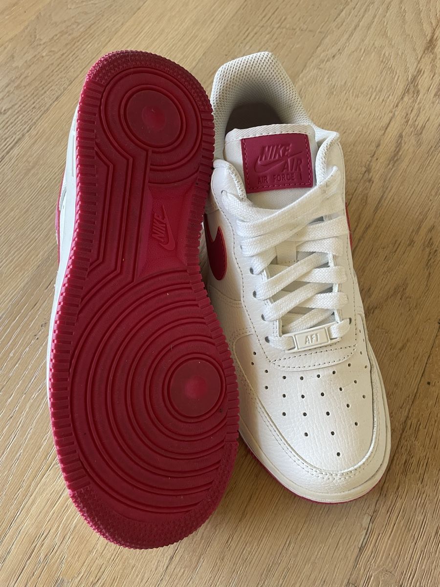 Nike Scarpe da donna: Nike air force 1 37.5 – Usato da Losone venduto da Giulieth 2