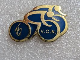 Ansteckpin 264: VCN