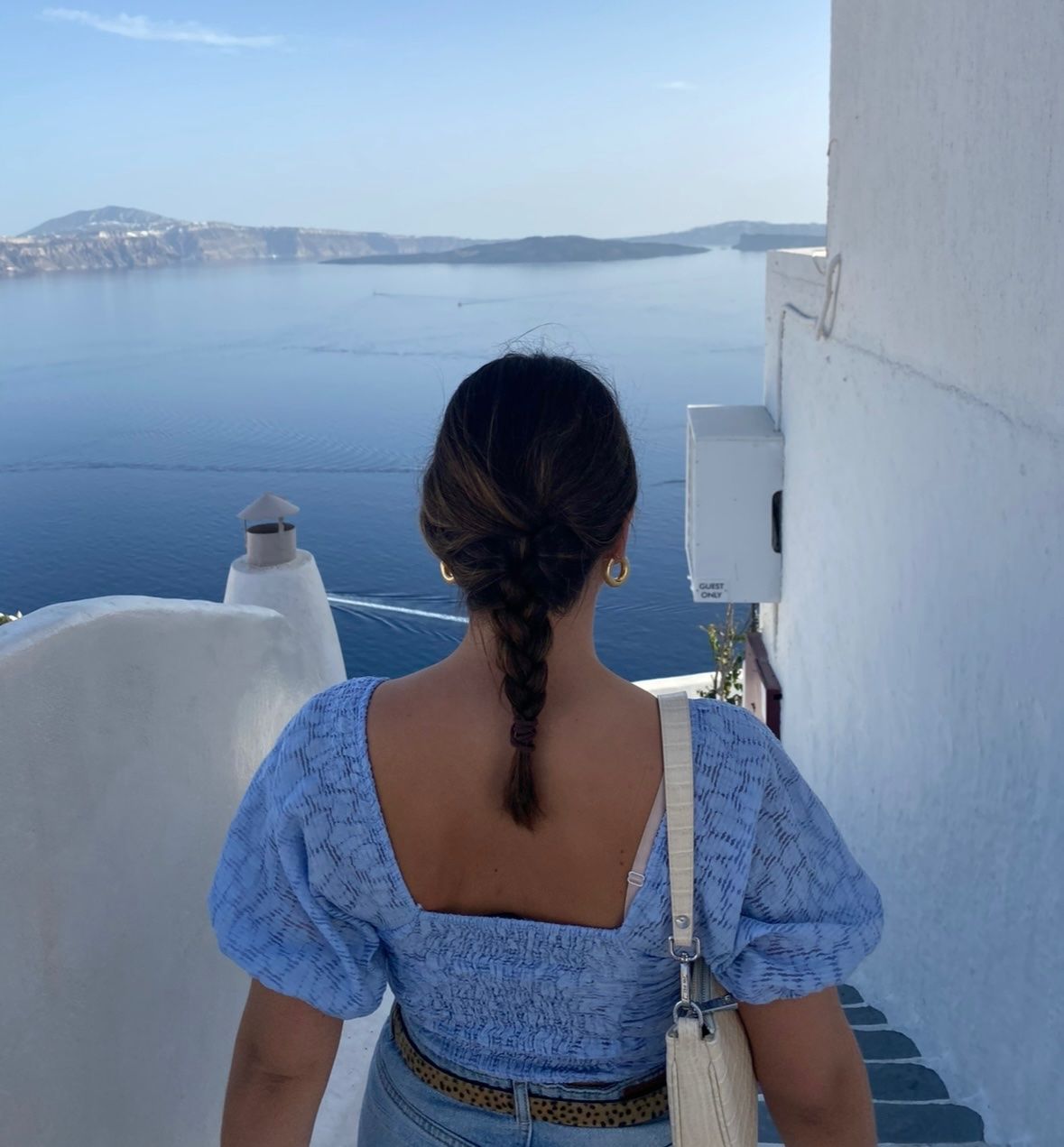 Pull&Bear Tops: hellblaues top – Gebraucht aus Embrach von ale_v5qn 5