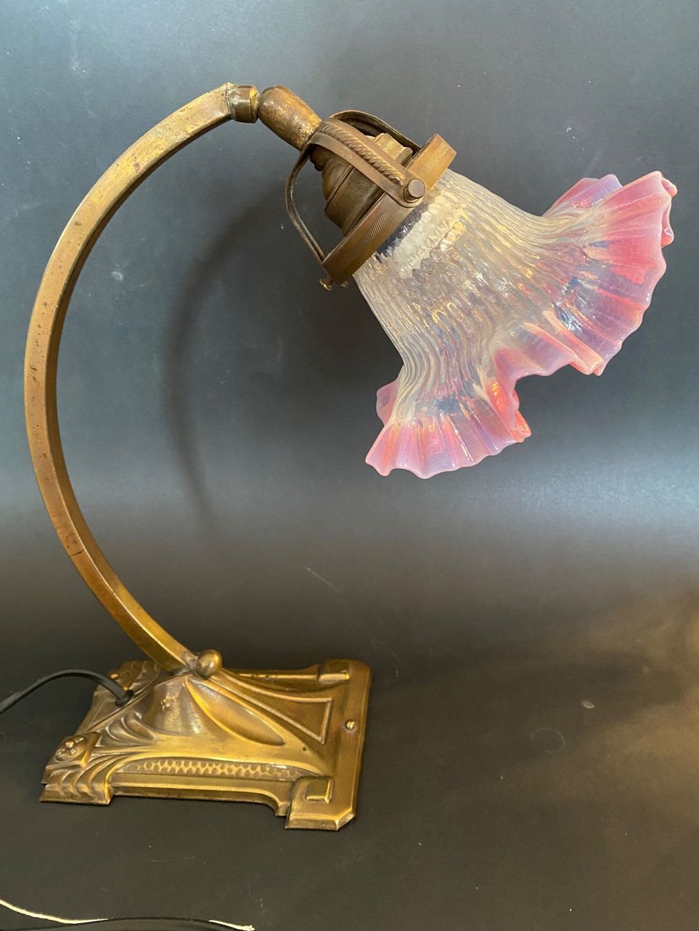 Lampade: Antik Jugendstil Tischlampe um 1900 – Usato da Sempach venduto da timesarechanging