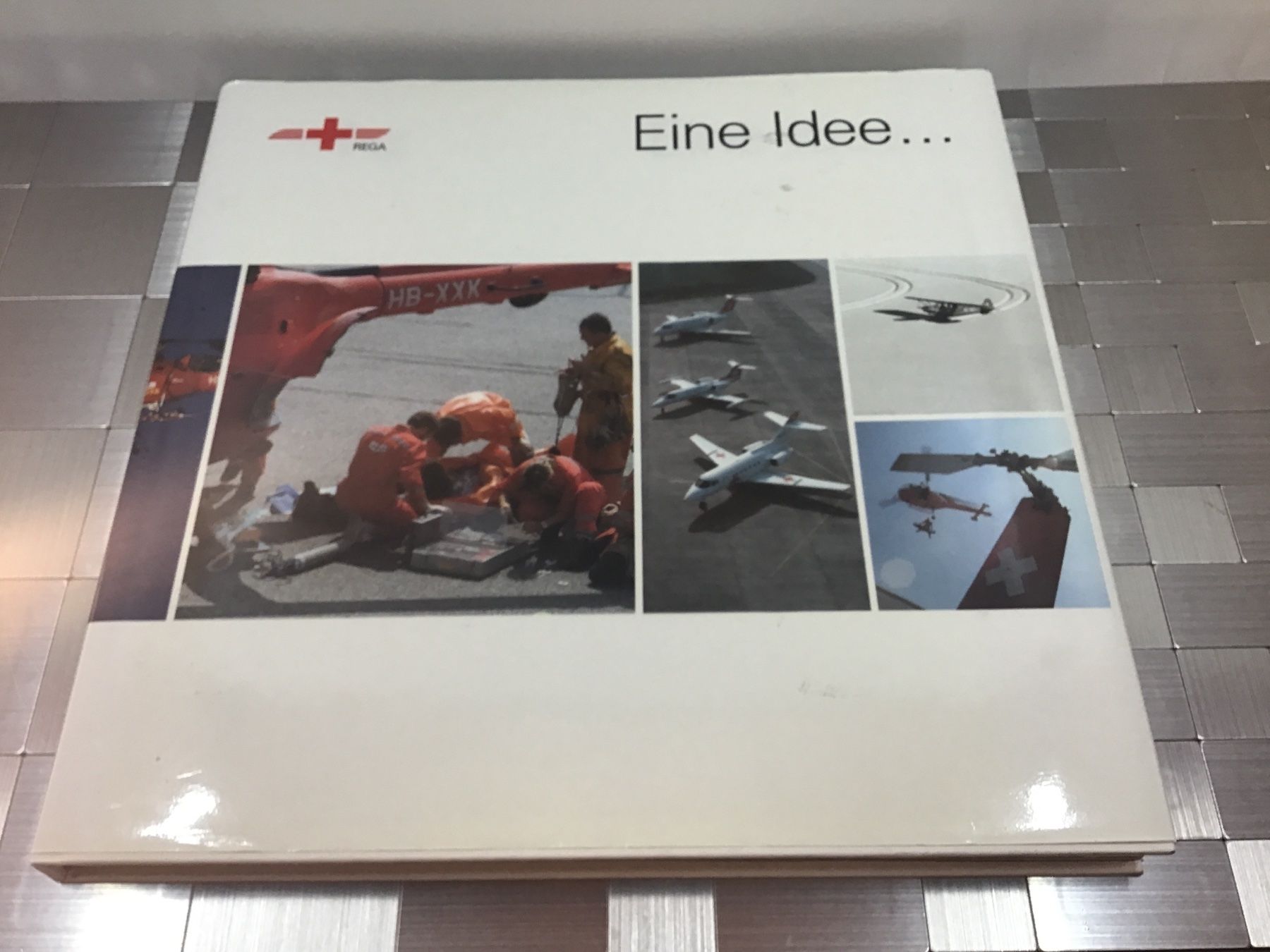 Bücher: BUCH REGA EINE IDEE – Gebraucht aus Männedorf von Spezial-Modelle